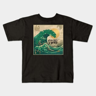 GREEN WAVE Kids T-Shirt